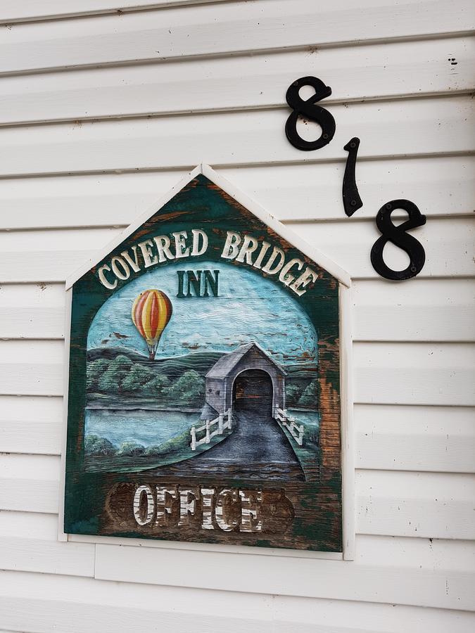 Covered Bridge Inn & Suites Sussex Exterior photo